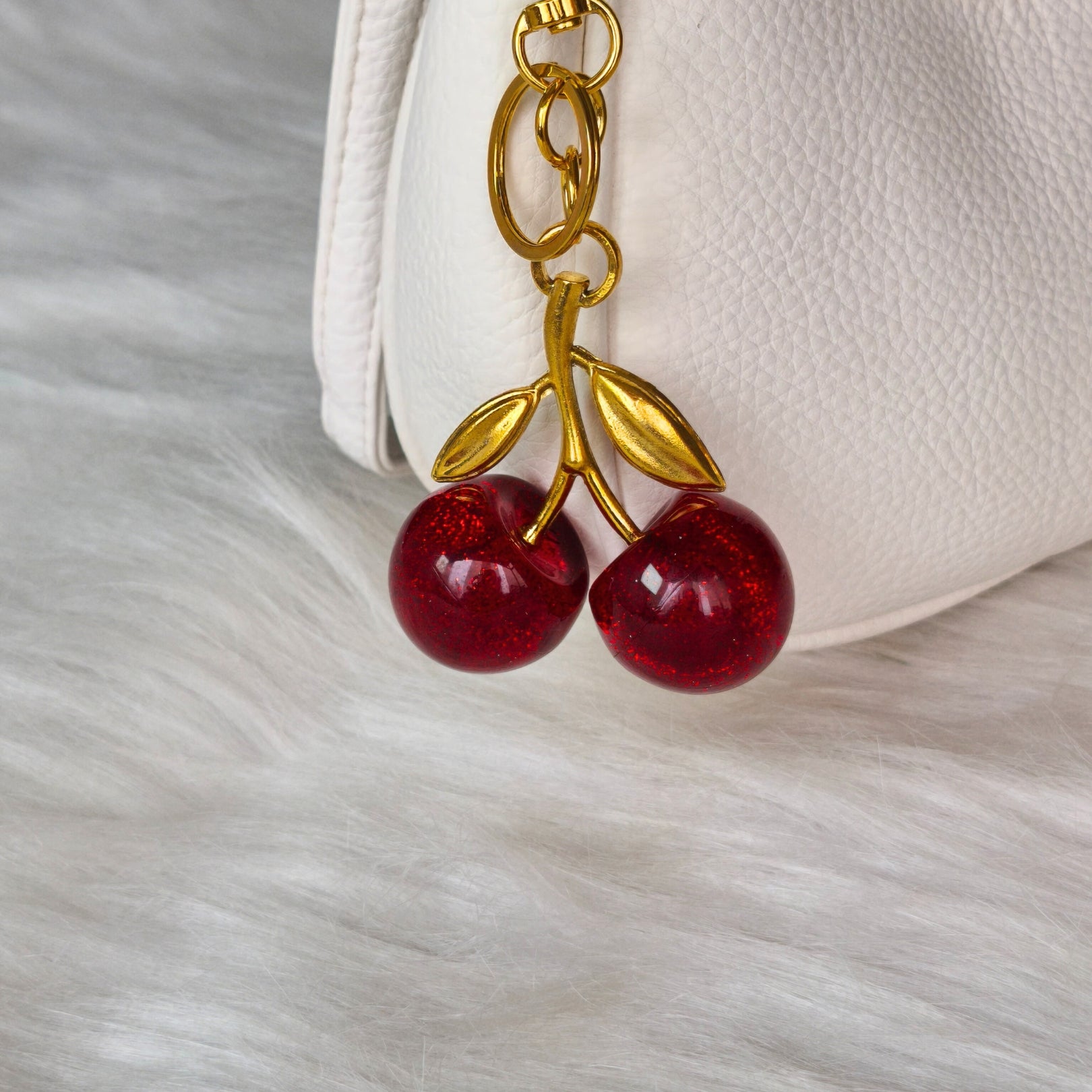 Llavero cereza 5