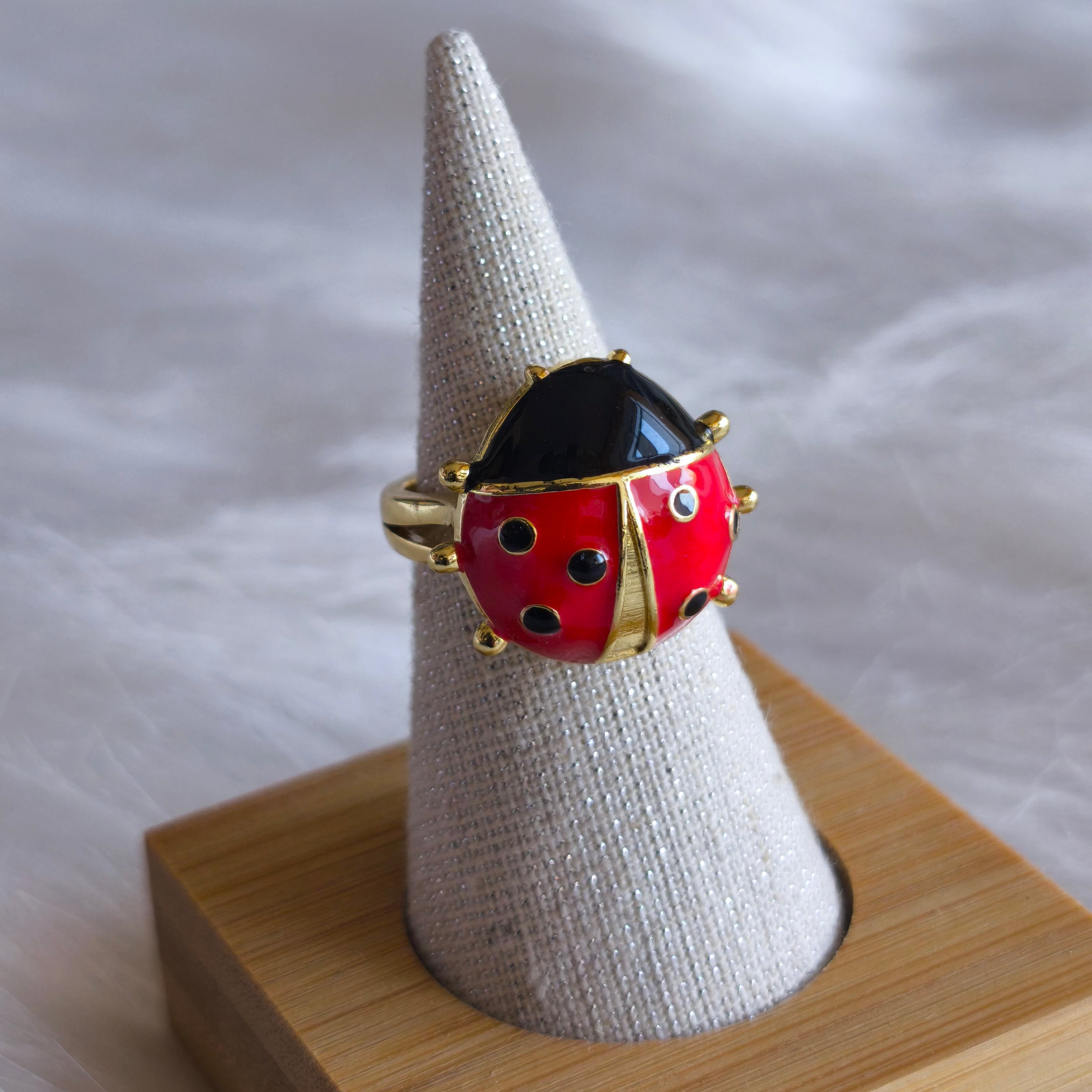 Anillo Mariquita
