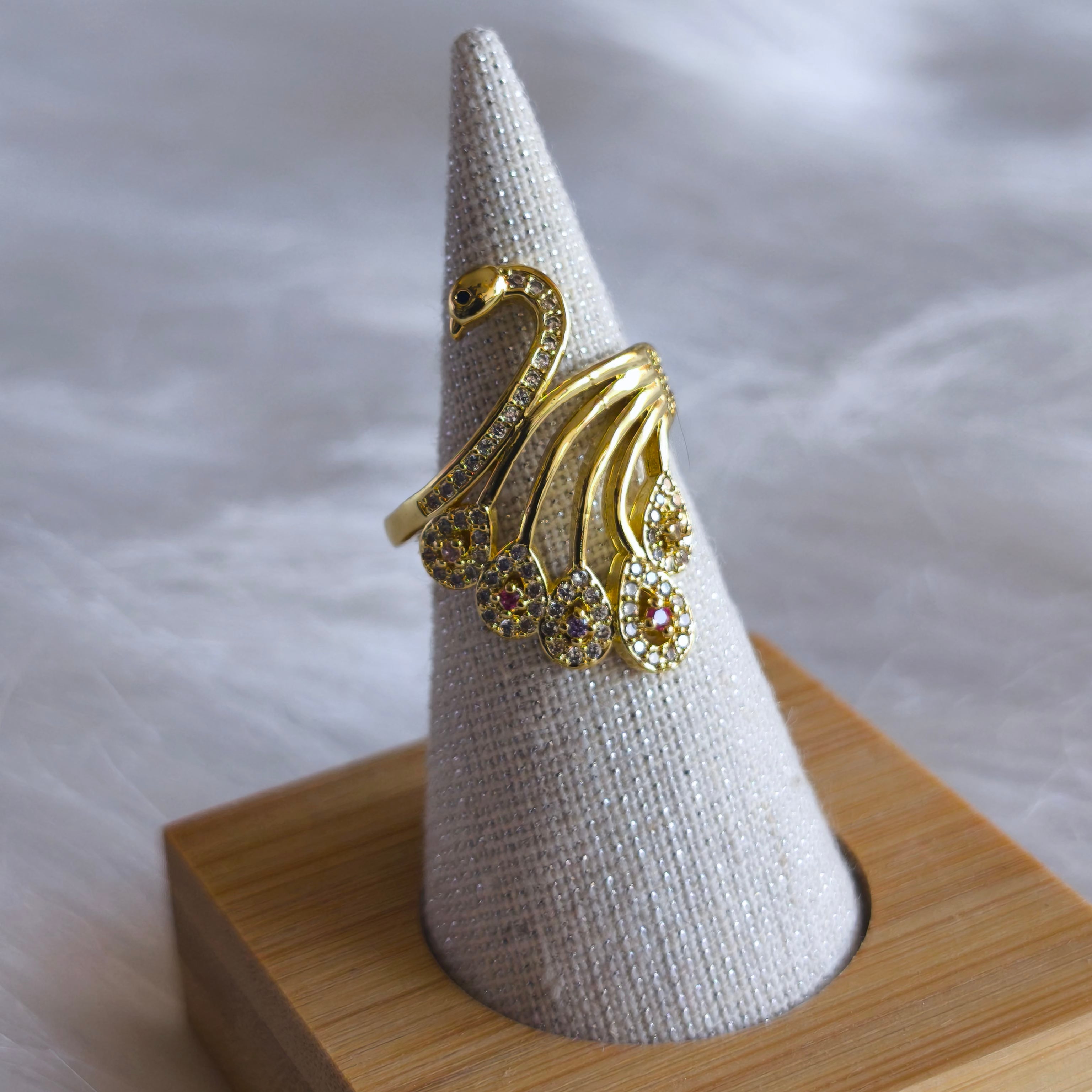 Anillo Pavo real