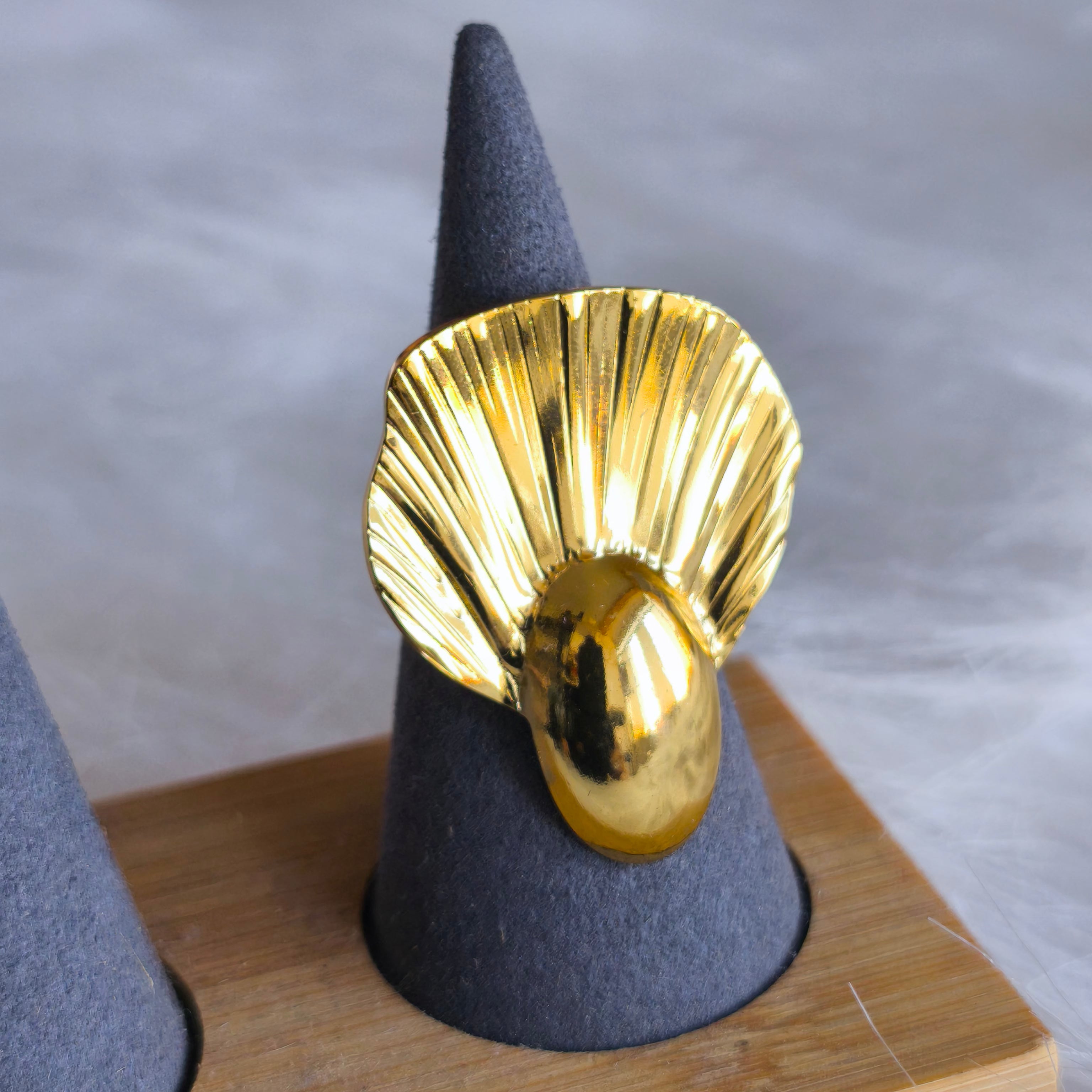 Anillo Abanico