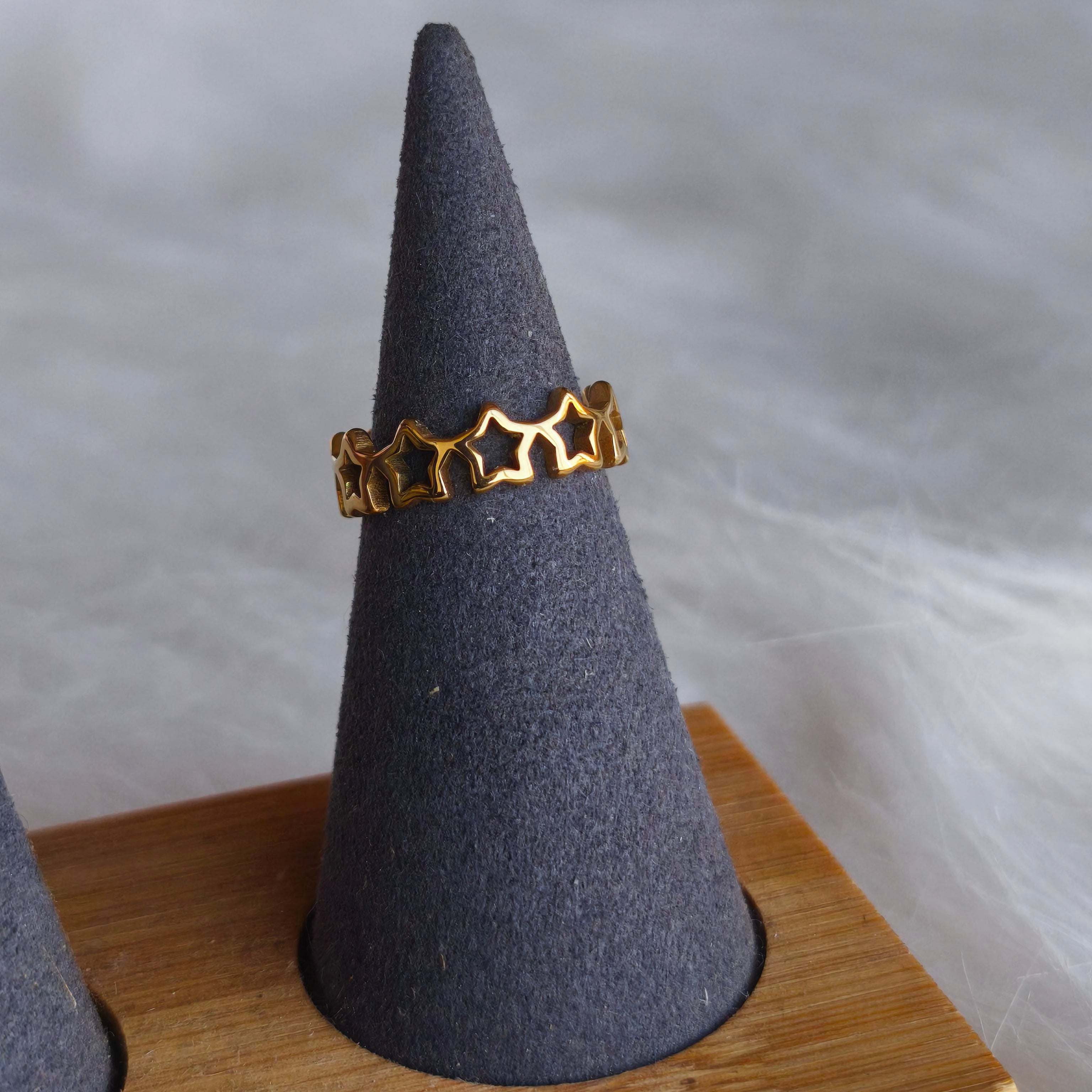 Anillo estrellado